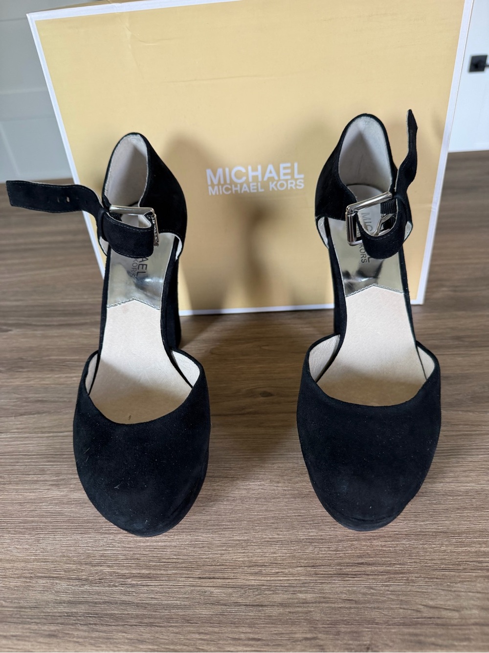 Michael Kors Haven Suede Platform Ankle Strap Block Heel Pump Black Size 8.5 Box
